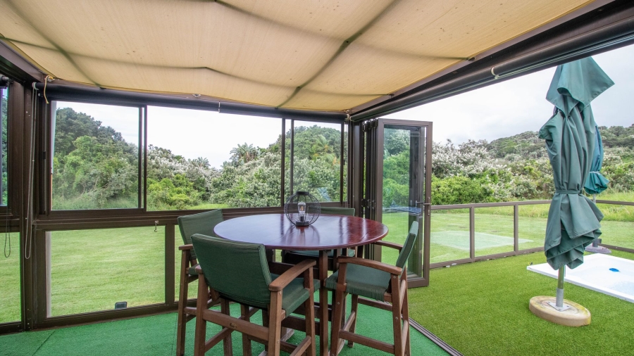 7 Bedroom Property for Sale in Marshstrand Eastern Cape